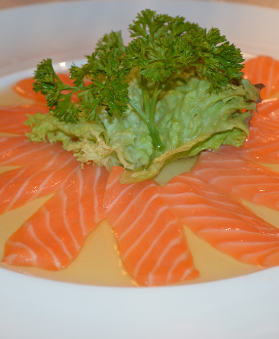 Carpaccio salmone mini   – Hari restaurant – Hari ristorante giapponese con cucina asiatica roma – Consegne a domicilio (TakeAwa