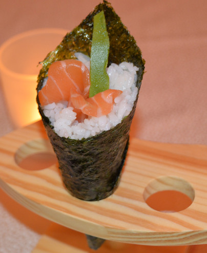 Temaki salmone mini - Hari restaurant - Hari ristorante giapponese con cucina asiatica roma - Consegne a domicilio (TakeAway) -